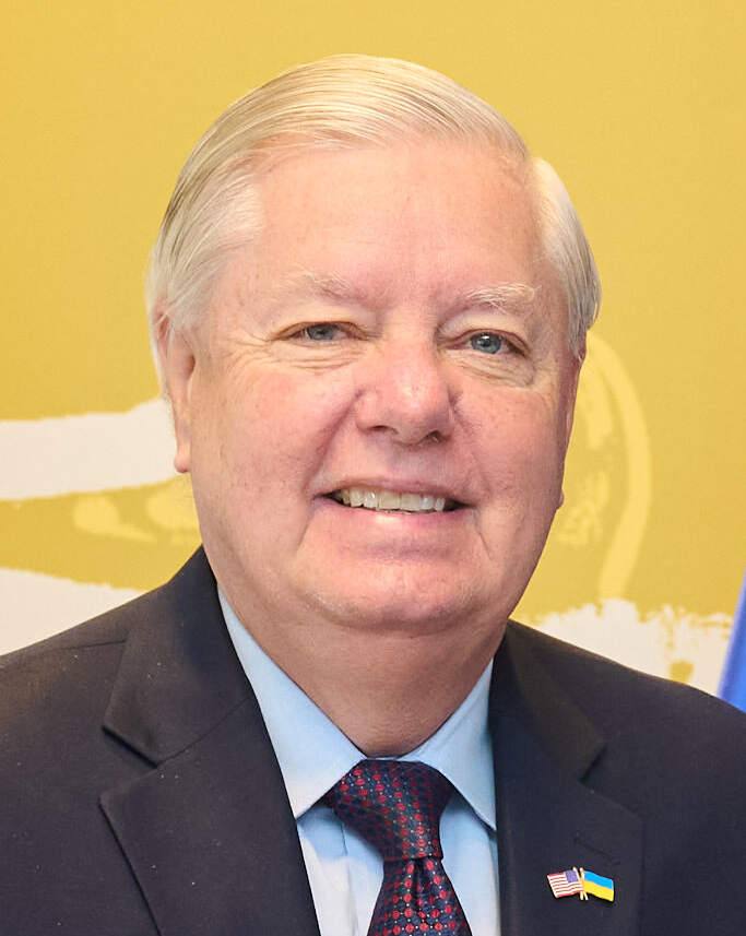 The official U.S. Senate portrait of Senator Lindsey Graham